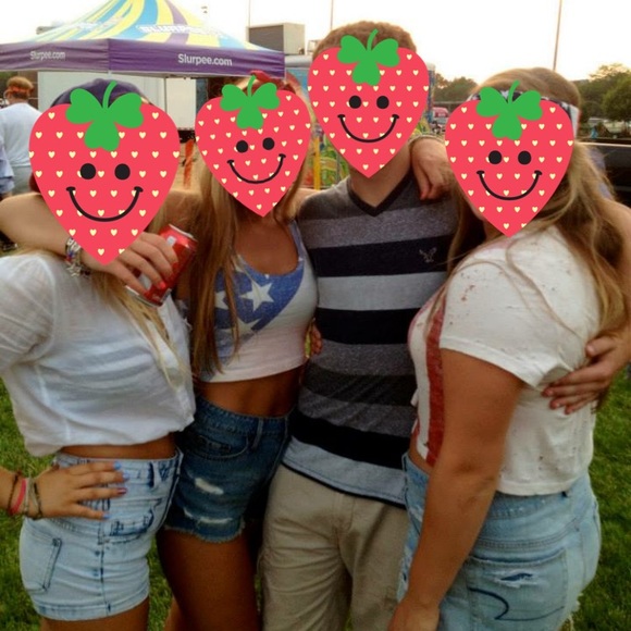 Urban outfitters BDG red white blue crop top - Picture 6 of 6